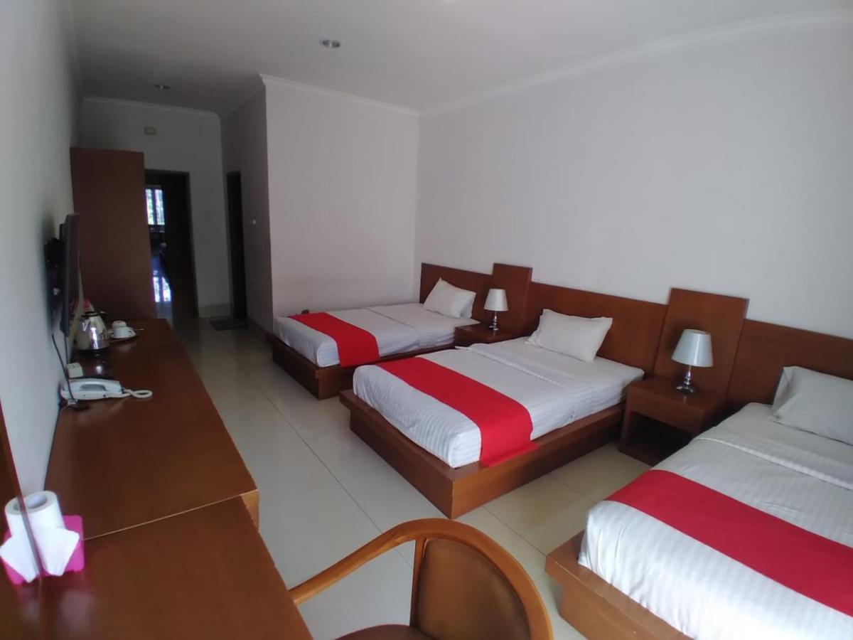 Hotel&Wisma Bintang Jadayat Bogor Bagian luar foto