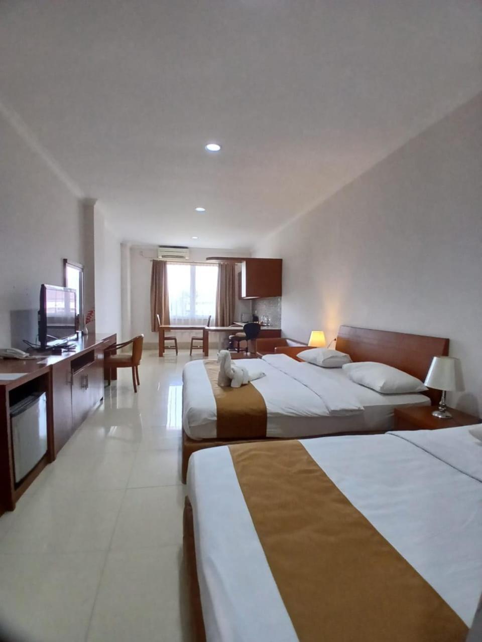 Hotel&Wisma Bintang Jadayat Bogor Bagian luar foto